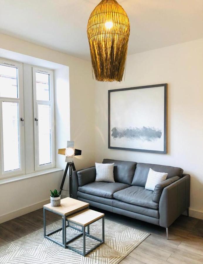 See Our Amazing Score At The Kepties - 5 X Luxurious Serviced Apartments - With Gardens - Fully Equipped - Free Parking - By Orion Short Stays - See Our Other Individual Listings --- This Is For Brand Awareness Only --- Арброт Экстерьер фото