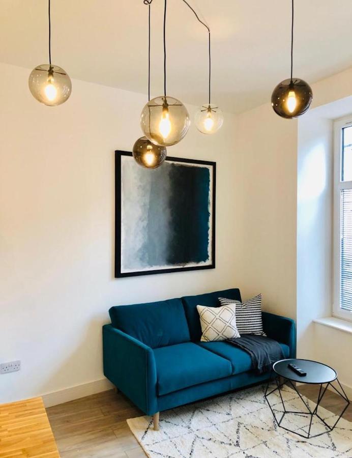 See Our Amazing Score At The Kepties - 5 X Luxurious Serviced Apartments - With Gardens - Fully Equipped - Free Parking - By Orion Short Stays - See Our Other Individual Listings --- This Is For Brand Awareness Only --- Арброт Экстерьер фото